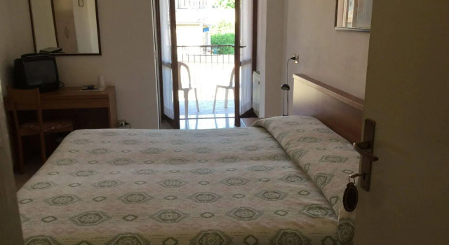 Albergo Giardino, Забронировать Отель Отели Тосколано-Мадерно 3 звезды, 3*