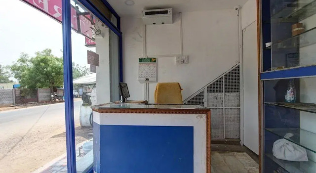 Rt Residency by OYO Rooms