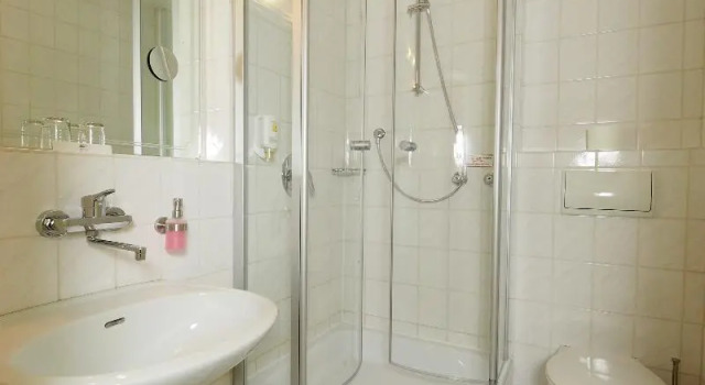 Двухместный номер Standard с балконом Hotel Lindenhof