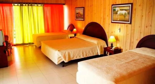 Hotel Tres Casitas