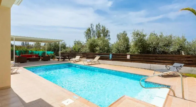 Villa Rose, Prenota Villa Hotel a Paphos con piscina, Piscina