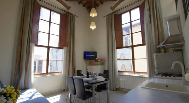 Santa Reparata Loft - Florence, Забронировать Отель Сан-Лоренцо Флоренция, рядом с Дом Буонаротти