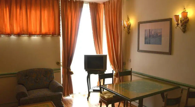 Villa Laguna Apartments