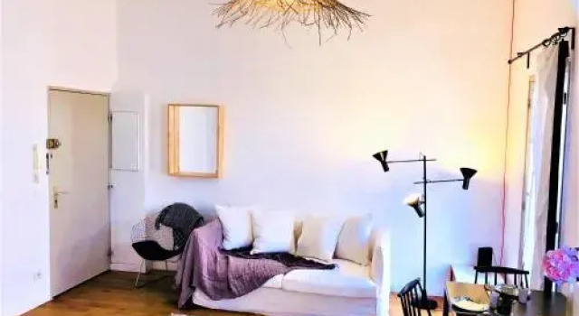 Private Duplex Old Town, Забронировать Отель Ницца Приморские Альпы, рядом с Набережная Соединенных Штатов
