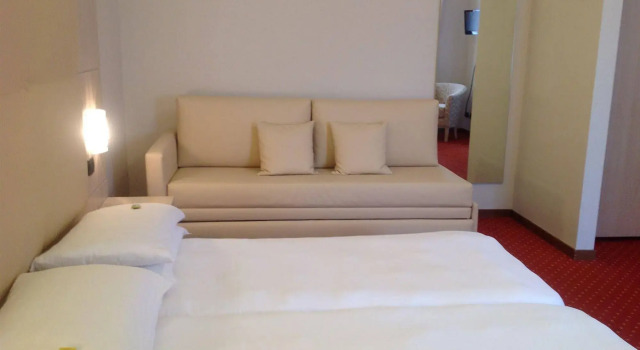 Hotel Villa Ca Nova ***S, Prenota Hotel Hotel a Veneto con piscina, Piscina