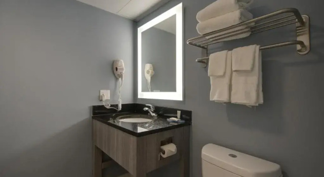 Двухместный номер Superior Clarion Pointe Tampa-Brandon Near Fairgrounds and Casino