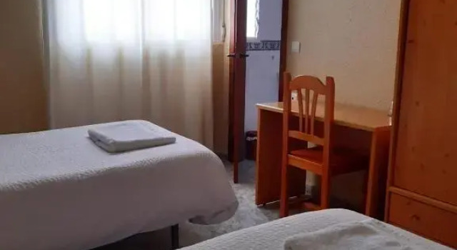 Alojamiento Mª Carmen, Забронировать Отель Эль-Реаль-де-ла-Хара Sierra Norte de Sevilla