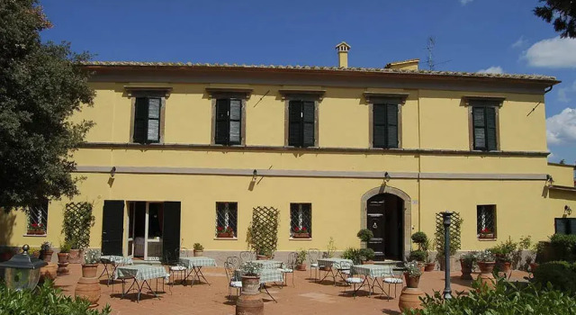 Fattoria La Palazzina, Забронировать Отель Отели Валь д’Орча 3 звезды, 3*