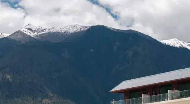 LinZhi Joy Crown Resort hotel, Boek Resort Zakenhotels in Tibet, 4* 5*