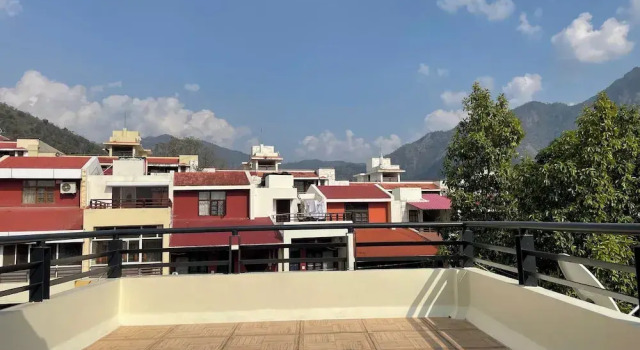 Номер Standard White House By The Ganges
