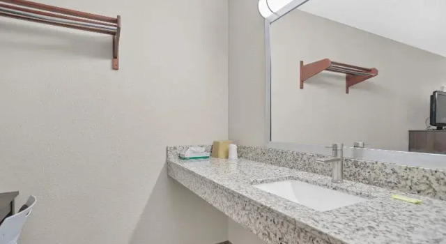 Двухместный номер Standard Bridgeview Inn
