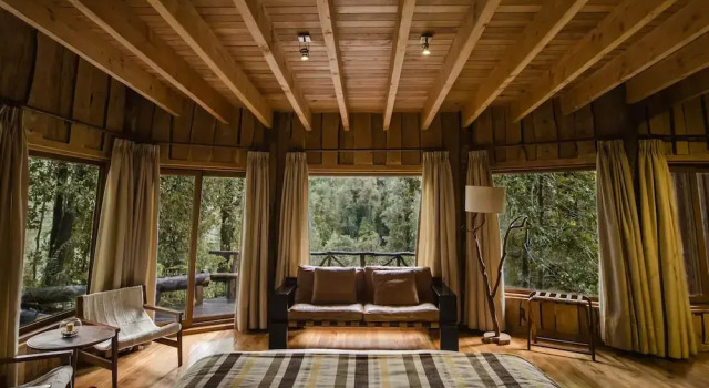 Одноместный люкс Deluxe с балконом Huilo Huilo Nawelpi Lodge