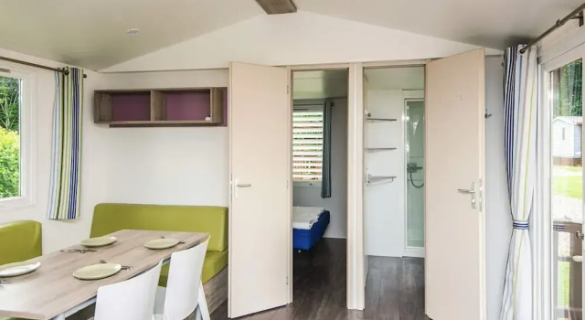 4 Person Holiday Park Home in Jelling, Buchen Sie Hotel Jelling Syddanmark, in der Nähe von Runensteine von Jelling