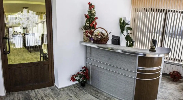 Hotel Nikol - Dolna Banya, Varaa Hotelli Dolna Bania Sofia