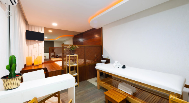 Oásis Cabo Frio Hotel, Забронировать Отель Отели Кабу-Фриу 4 звезды, 4*