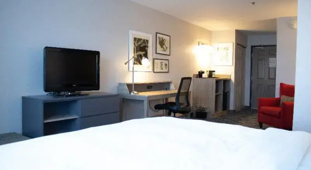 Студия Country Inn & Suites by Radisson, Carlisle, PA