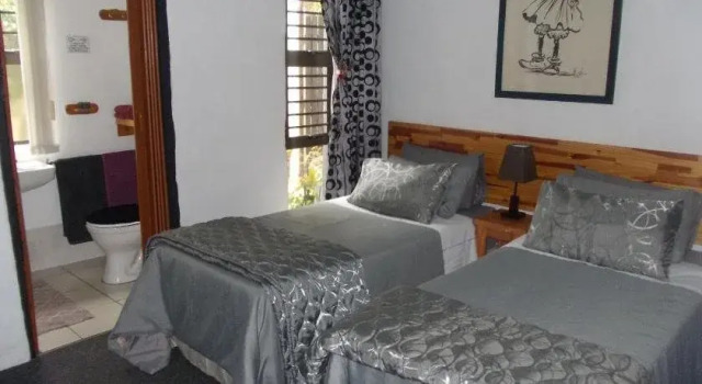 Villa Ocean Crest Guesthouse and B&B