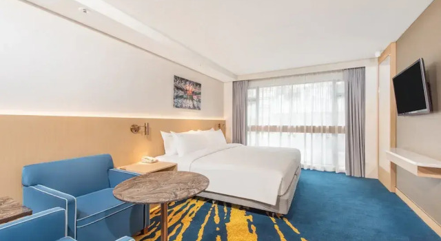 Двухместный номер Middle Floor Premium Holiday Inn Golden Mile by IHG
