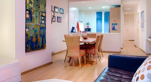 Itaca Hostel, Забронировать Хостел Старый город Барселона, рядом с Приход Св. Августина