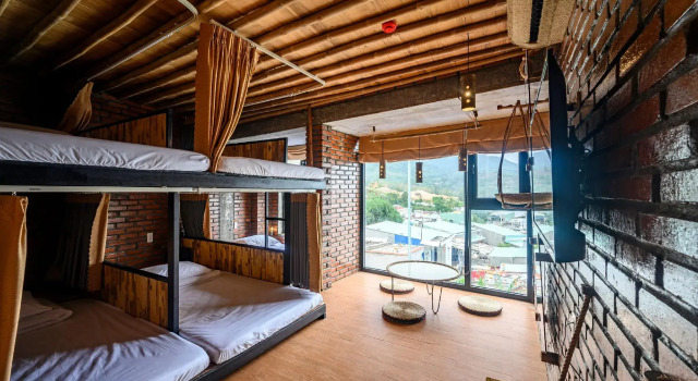 Кровать в общем номере Mira Hotel Quy Nhơn