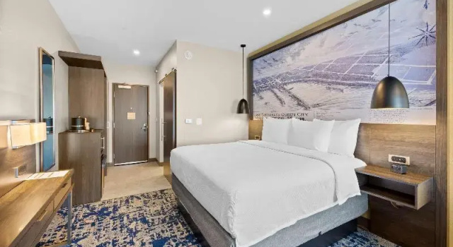 Люкс Best Western Plus Marquette Hotel & Suites