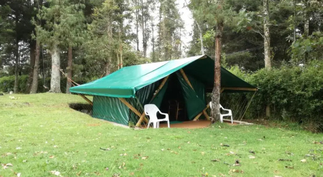 Тент al Bosque Hostel & Glamping