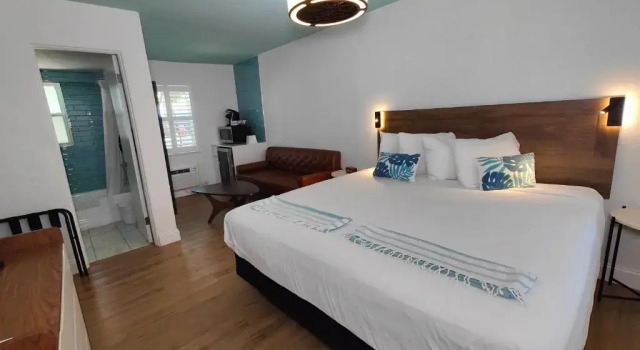 Номер Standard Tahitian Beach Resort