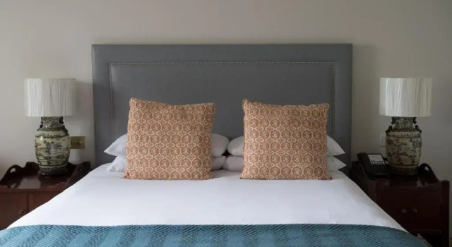 Семейный номер Standard Bush Hotel Farnham