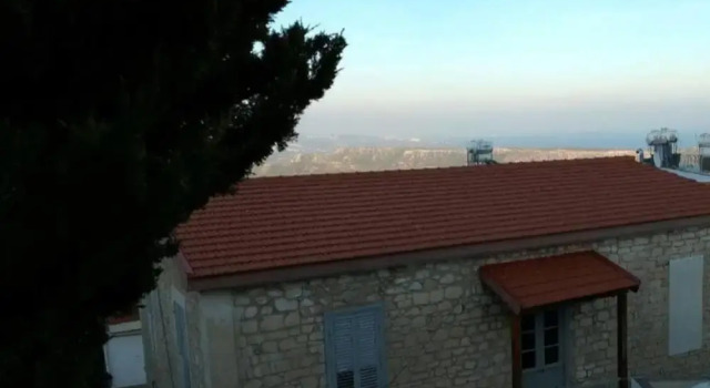 Immaculate 4-bed House in Pissouri, Boek Hotel Pissouri Limassol
