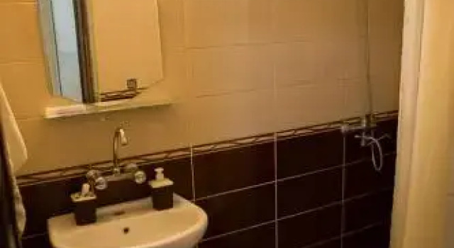 Rusudan's Guest House, Book Guesthouse Kobuleti 