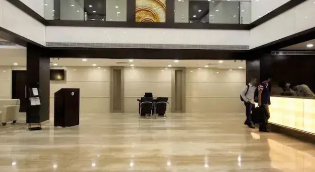 Hotel Abode by Shree Venkateshwara, Rezerwuj Hotel Hajdarabad 