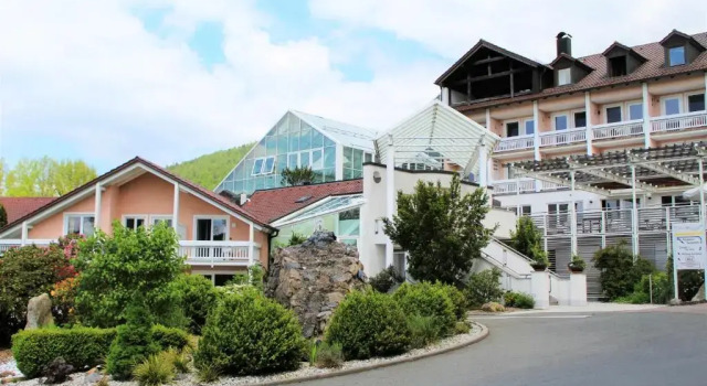 Resort Die Wutzschleife, Varaa Lomakeskus Hotellit Baijeri pysäköinnillä, Pysäköinti