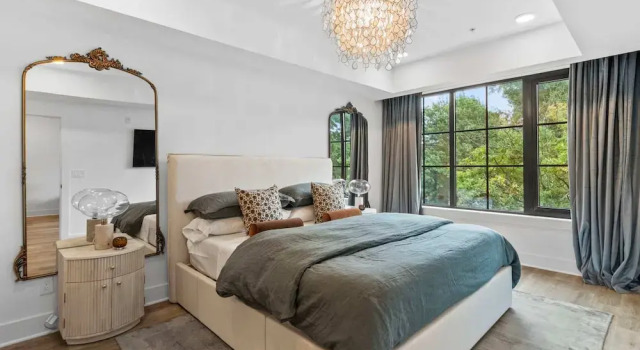 Bleau Vine Luxe Suite