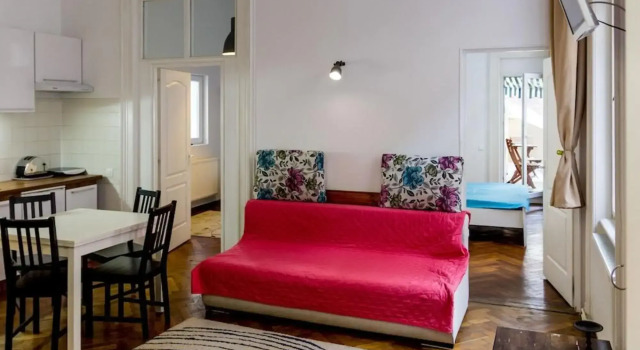 Piata Sfatului Apartments