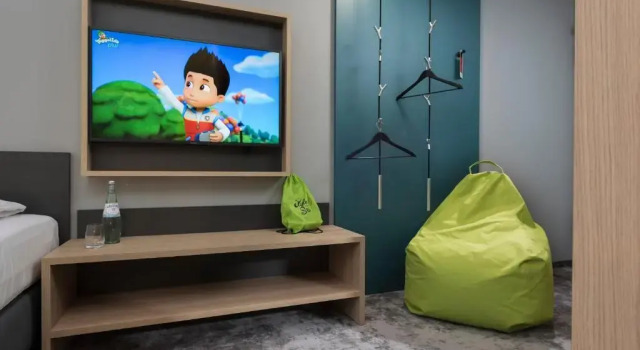 Трёхместный семейный номер Standard ibis Styles Stuttgart Vaihingen