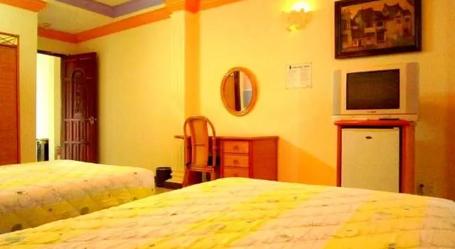 Hong Ngoc Hotel