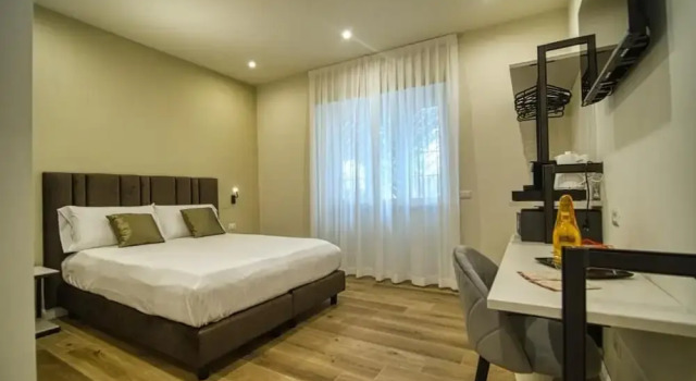 Gioia Guest House, Prenota Affittacamere Hotel a Lazio con parcheggio, Parcheggio