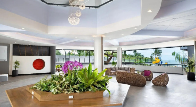 Centara Life Cha-Am Beach Resort Hua Hin