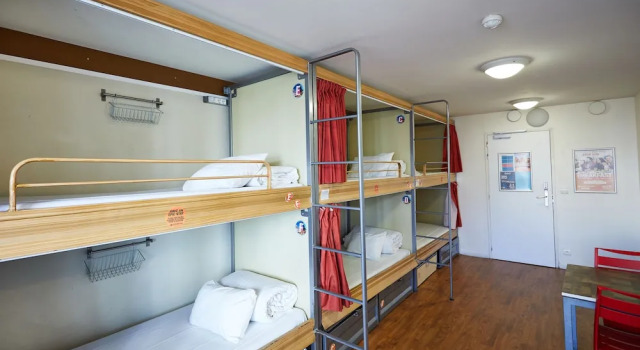 Шестиместный номер St Christophers Inn Paris - Canal