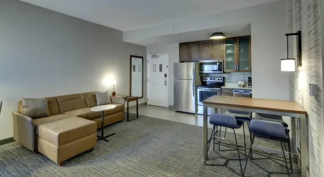 Четырёхместная студия Residence Inn Fort Lauderdale Coconut Creek