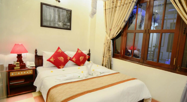 Номер Superior Nhi Nhi Hotel