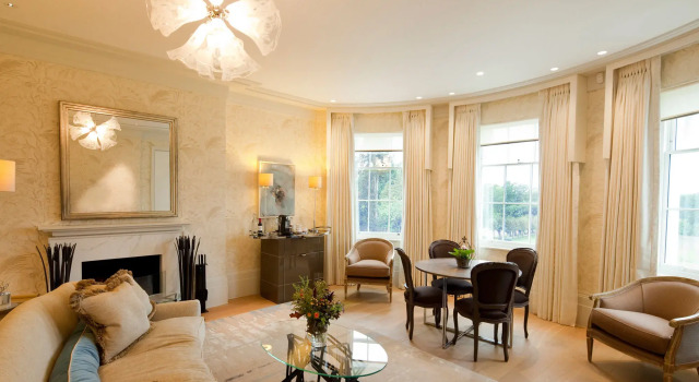 Coworth Park - Dorchester Collection, Book Hotel Hoteller i Ascot med parkering, Parkering