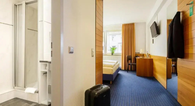 Двухместный номер Standard MesseHotel Köln-Deutz