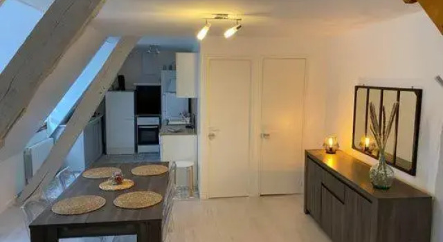 QUAI 65, 3 pièces sur le port, à 250 m de la rue piétonne et de la mer, Book Apartment Dieppe 