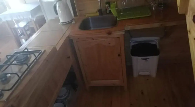 Бунгало с балконом и с видом на сад Hostal El Colibri