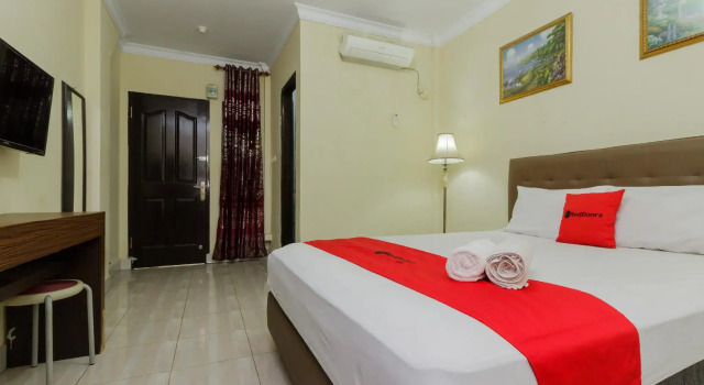 RedDoorz @ Malalayang 2 Manado