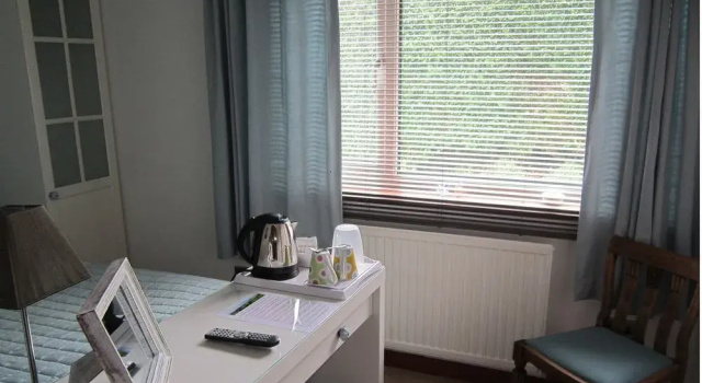 Brookford B and B, Prenota Hotel  