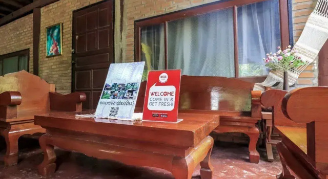 Nida Rooms Banluang Prathat 84, Rezerwuj Hotel Hotele w Ban Luang z parkingiem, Parking