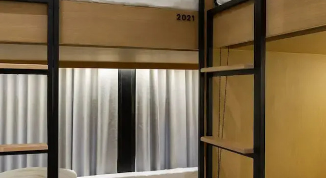 Кровать в общем номере Double B Hostel
