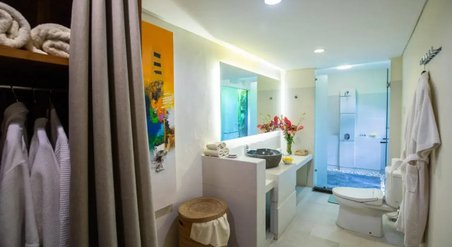 Simba Villas Seminyak, Rezervovat Hotel Hotely v Bali se snídaní, Snídaně